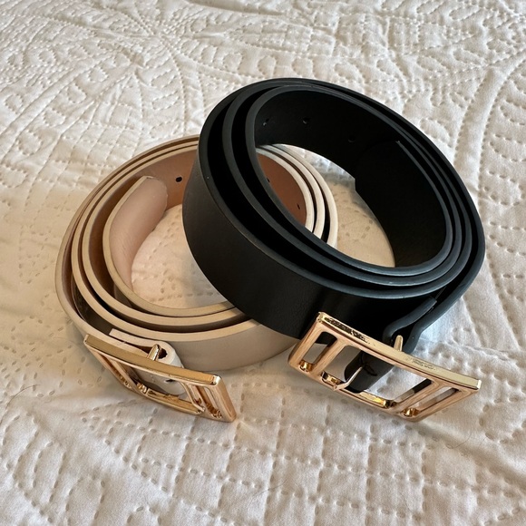 Lulus belts - Picture 2 of 3
